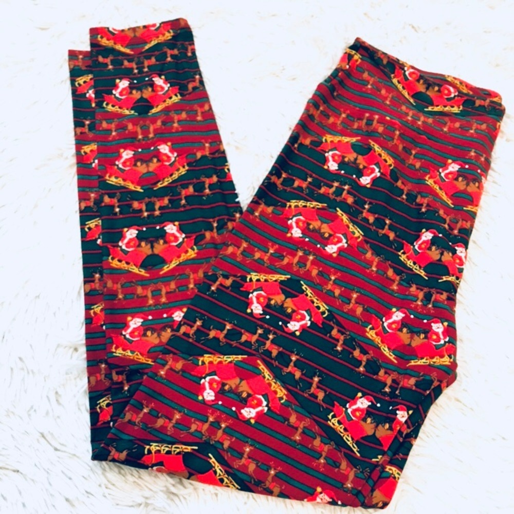 Lularoe Santa Clause & sleigh leggings.